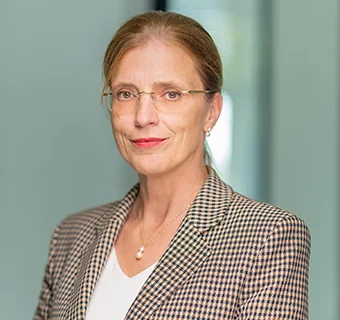 Martine Snels – Member of the Audit and Risk Committee, the Nomination and Governance Committee & the Technology and Innovation Committee (portrait)